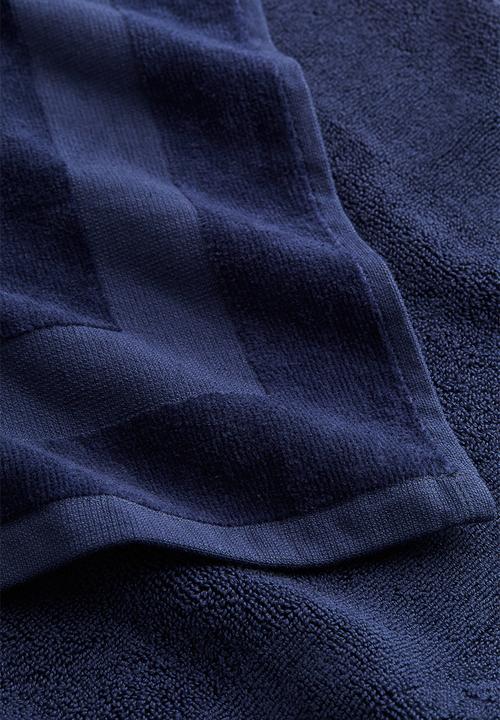 H&M - Velour hand towel - dark blue