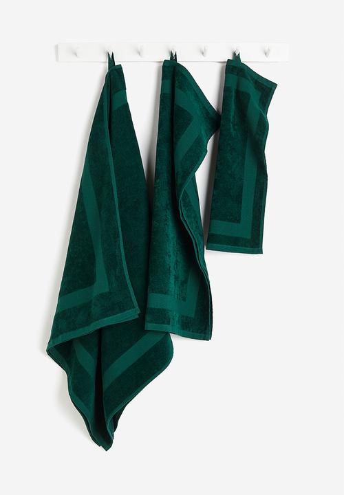 H&M - Velour bath towel - emerald green 