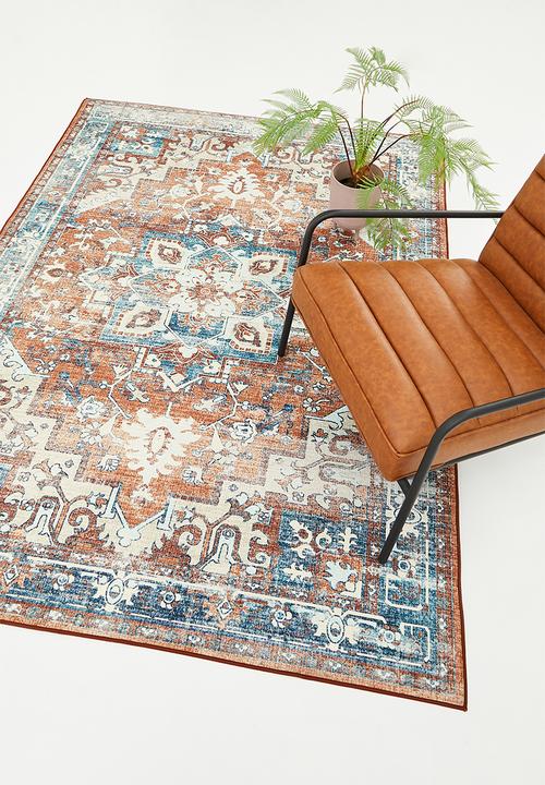 Sixth Floor - Brisbane Antique distressed Rug - Red & Blue
