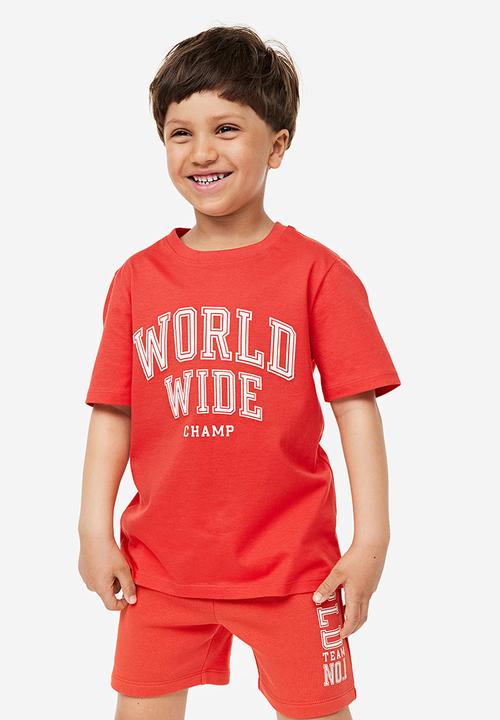 H&M - Sweatshirt shorts - red world team