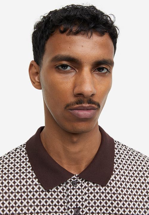 H&M - Slim fit jacquard-knit polo shirt - brown/patterned