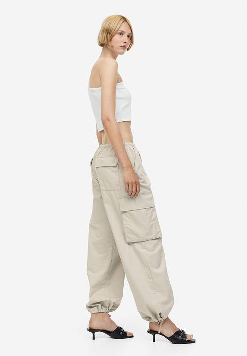 H&M - Cargo trousers - light beige