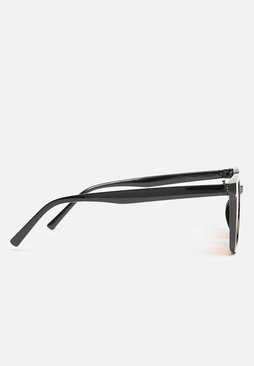 Superbalist - Kaden round frame sunglasses - brown
