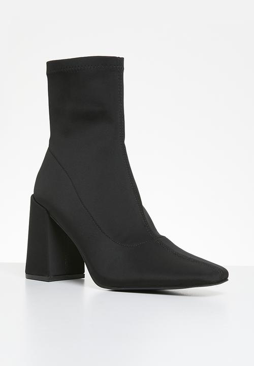 Public Desire - Delani boot - black