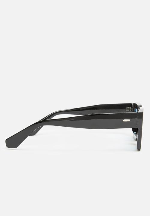 Superbalist - Khotso square frame sunglasses - black