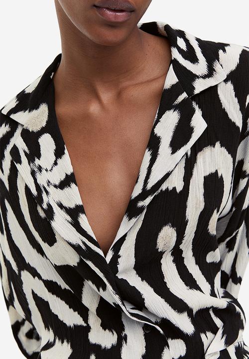 H&M - Oversized resort shirt - black patterned