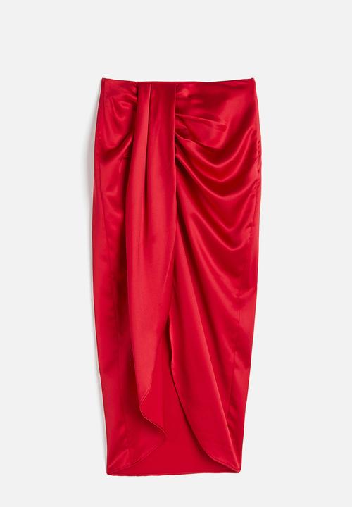 H&M - Draped satin skirt - red