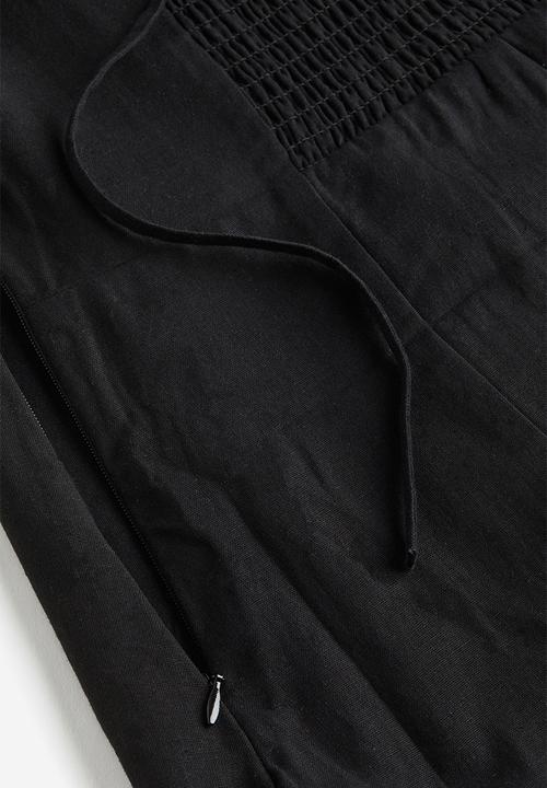 H&M - Puff-sleeved dress - black