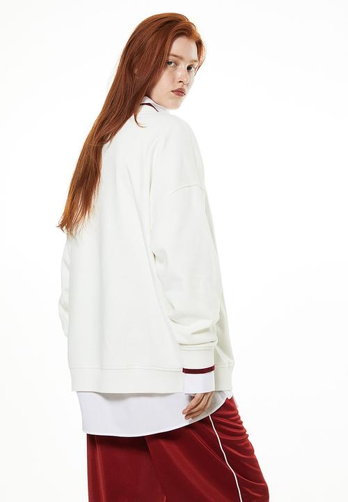 H&M - Oversized printed sweatshirt - cream harvard university