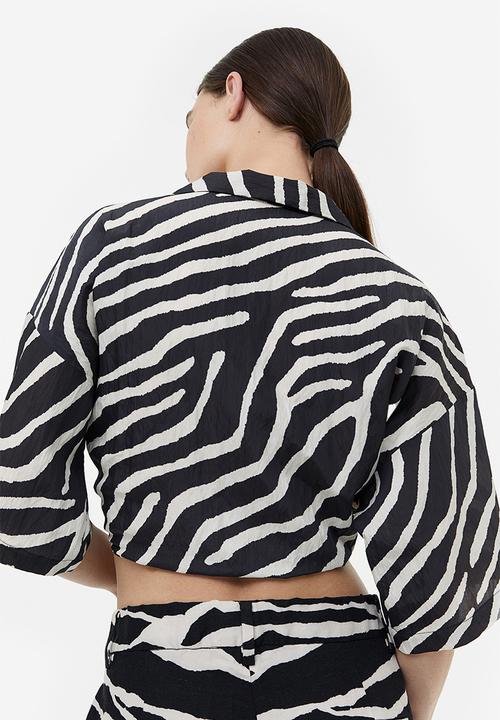 H&M - Tie-detail blouse - dark brown zebra print