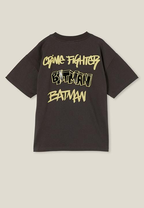Cotton On - License drop shoulder short sleeve tee - lcn wb phantom wash/batman crime fighter