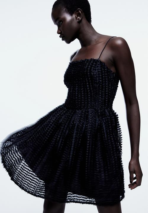 H&M - Textured mini dress - black