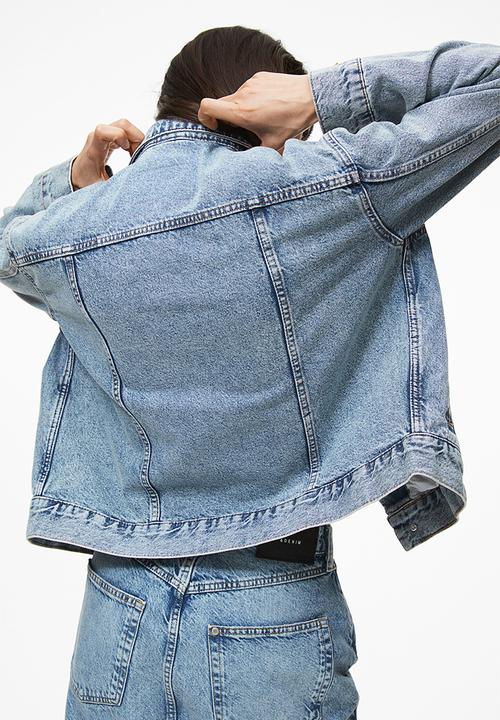 H&M - Short denim jacket - denim blue 