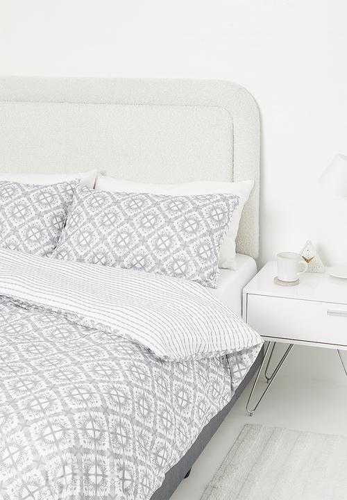 Sixth Floor - Abstract Geo Super Soft Duvet Set - grey