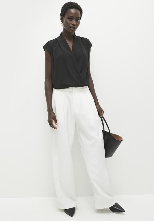 edit - Sleeveless wrap bodysuit - black