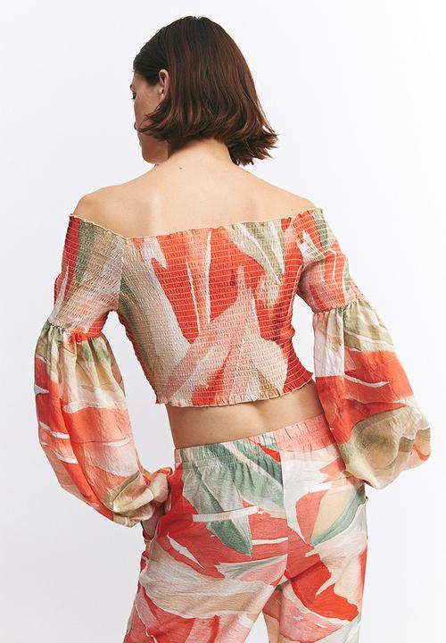 H&M - Smocked off-the-shoulder top - coral/patterned