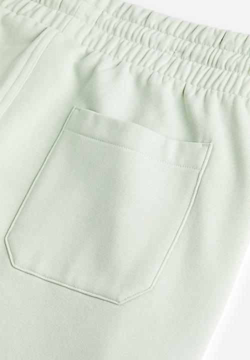 H&M - Regular fit sweatshorts - mint green