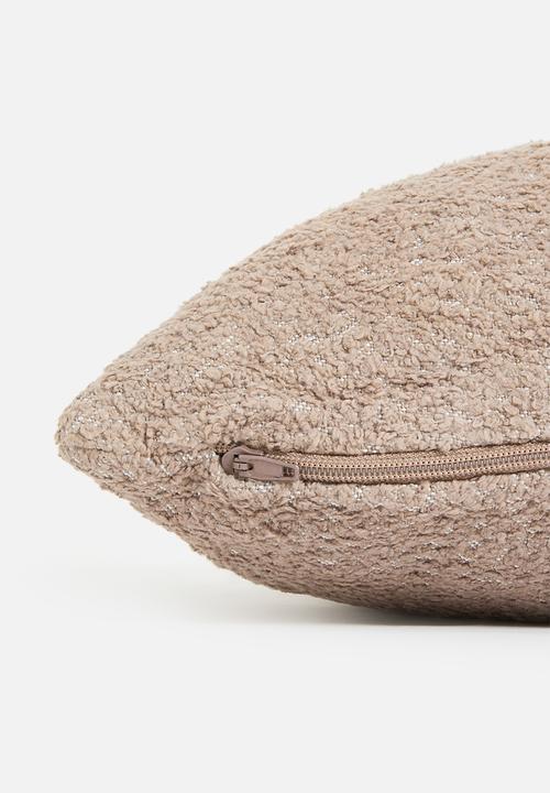 Sixth Floor - Sousse boucle cushion - chocolate