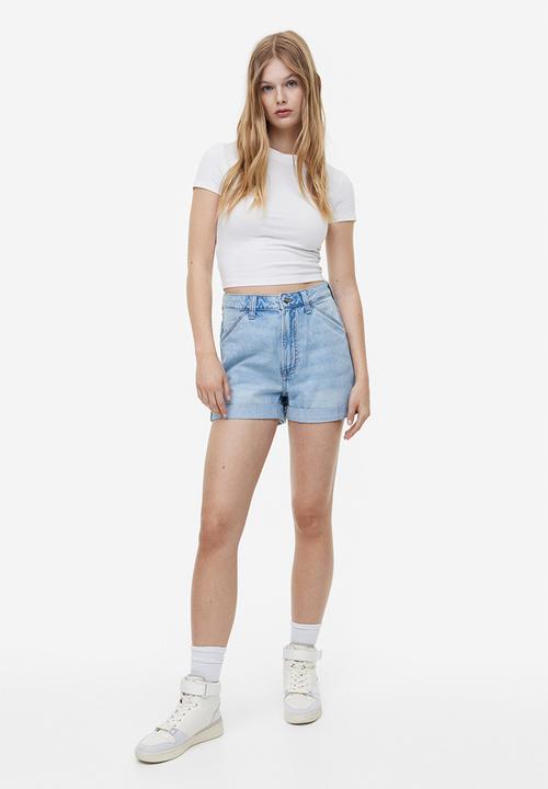H&M - High-waisted cargo shorts - light denim blue