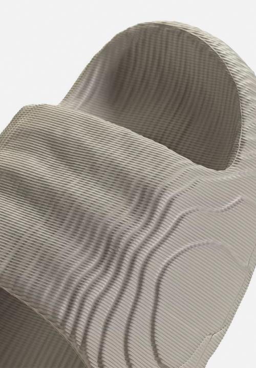 adidas Originals - ADILETTE 22 - Neutral