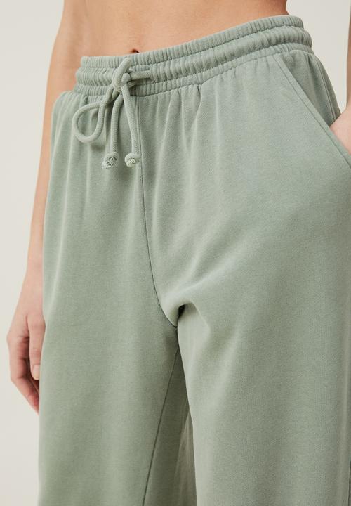 Cotton On - Classic Washed Sweatpant - Washed Sage