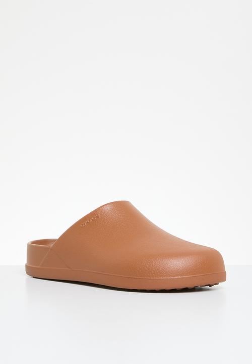 Crocs - Dylan Clog Cognac