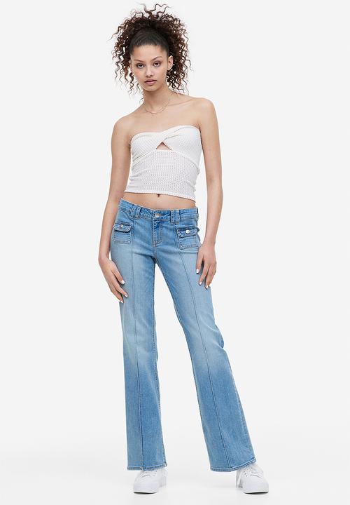H&M - Flared low cargo jeans - light denim blue
