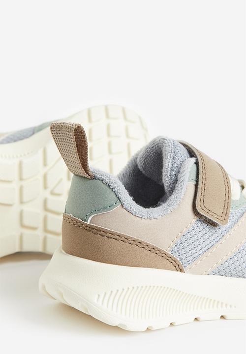 H&M - Lightweight-sole trainers - green & grey