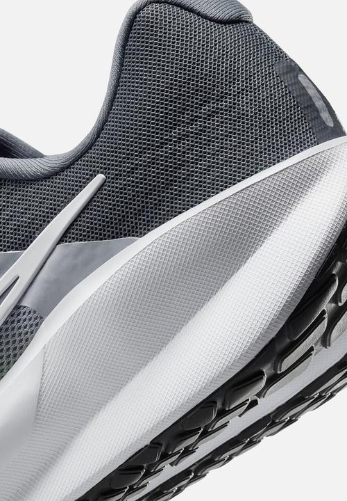 Nike - Downshifter 13 