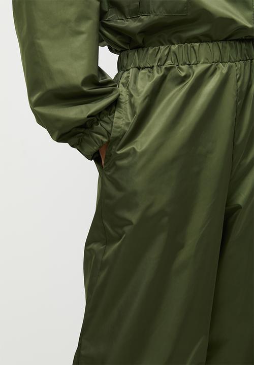 Superbalist - Co-ord water resistant jogger - olive