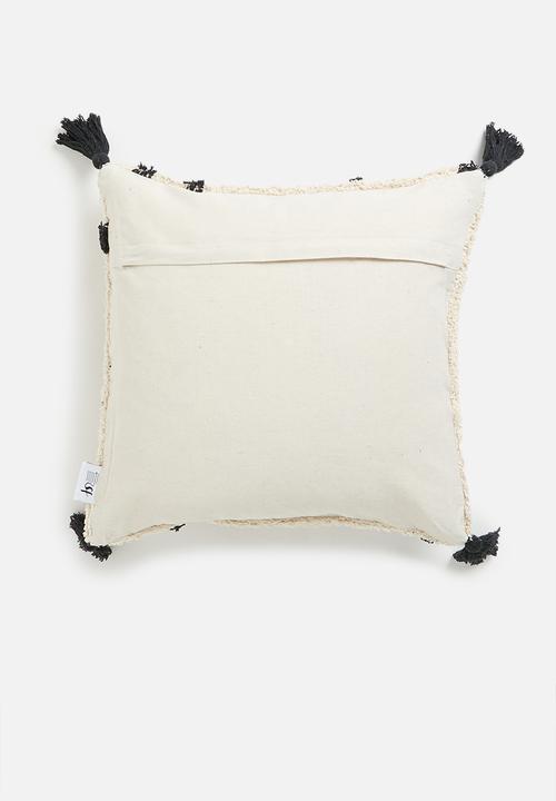 Sixth Floor - Silli cushion cover - Black & Natural