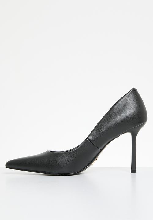 Steve Madden - Classie black court - black