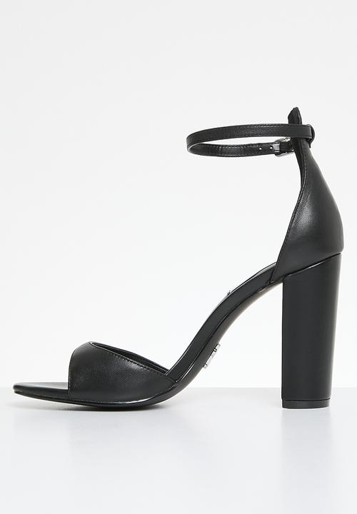Steve Madden - Capsule block heel - black