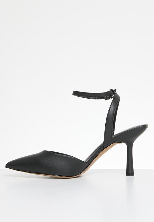 Call It Spring - Zanthraa ankle strap - black
