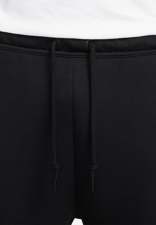Nike - NSW Tech fleece open hem pant - Black