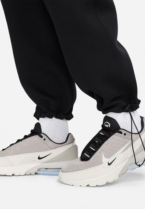Nike - NSW Tech fleece open hem pant - Black