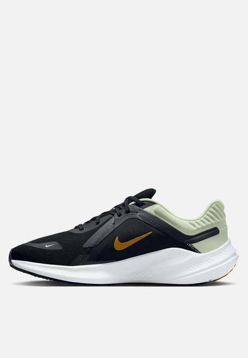 Nike - Quest 5