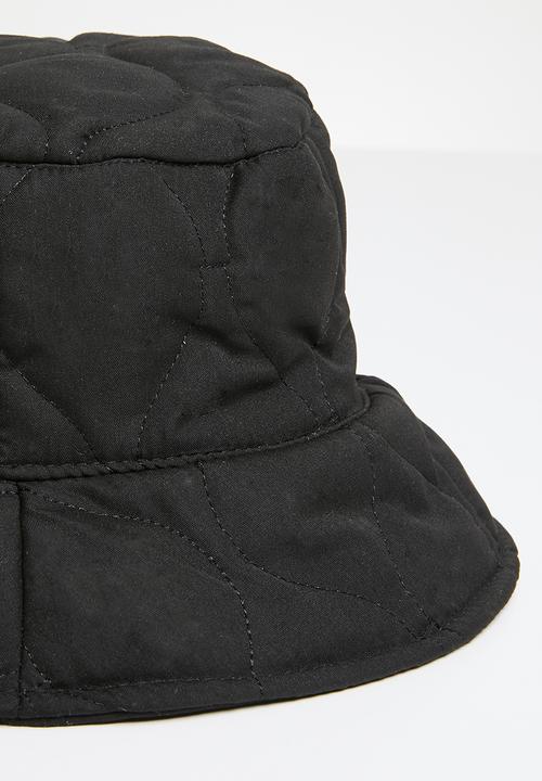 Superbalist - Quilted bucket hat - black