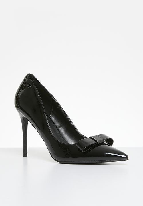 Miss Black - Lola 13 court - black