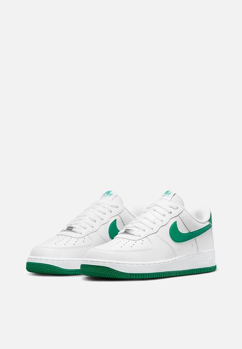Nike - Air Force 1 '07