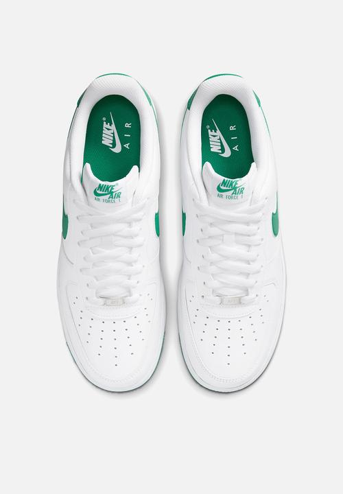 Nike - Air Force 1 '07
