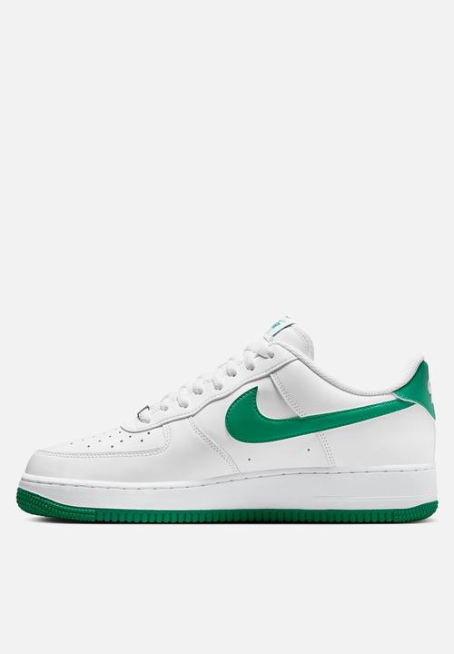 Nike - Air Force 1 '07