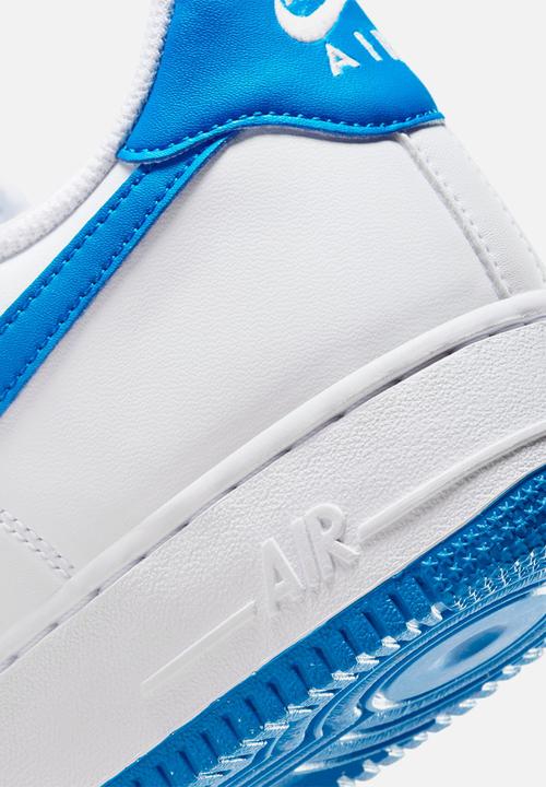 Nike - Air Force 1 '07