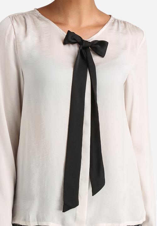 Vero Moda - Bonita Bow Top