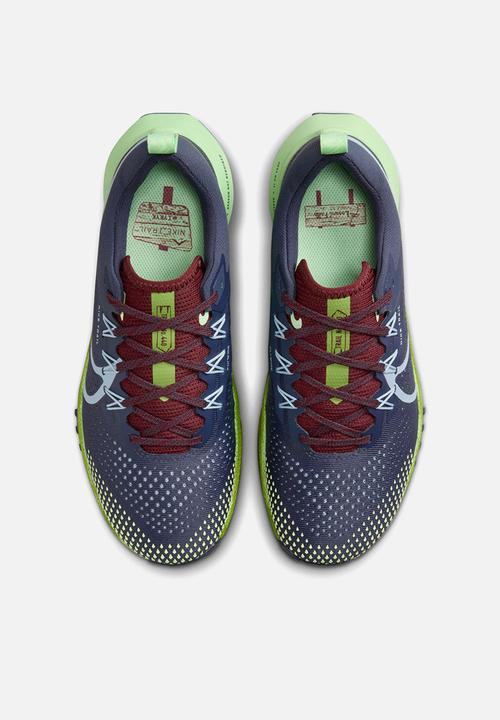 Nike - Pegasus Trail 4