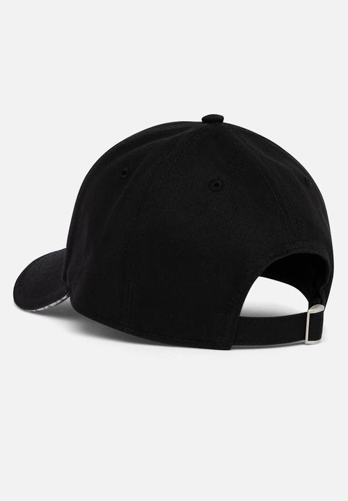 Replay - Cap with bill with embroidered logo - black