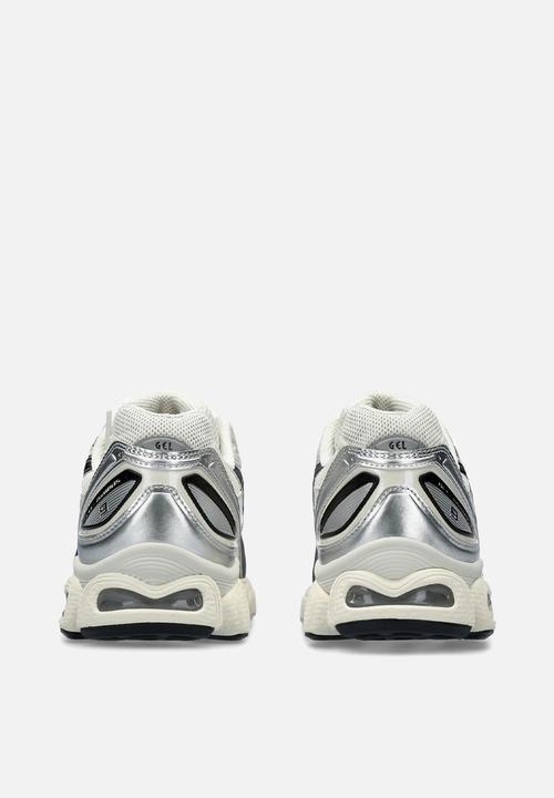 ASICS - Gel-Nimbus 9