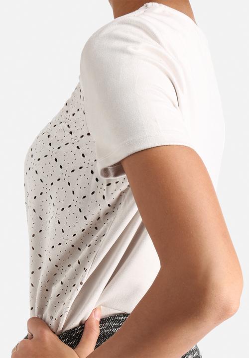 Vero Moda - Laser Cut Faux Suede Top