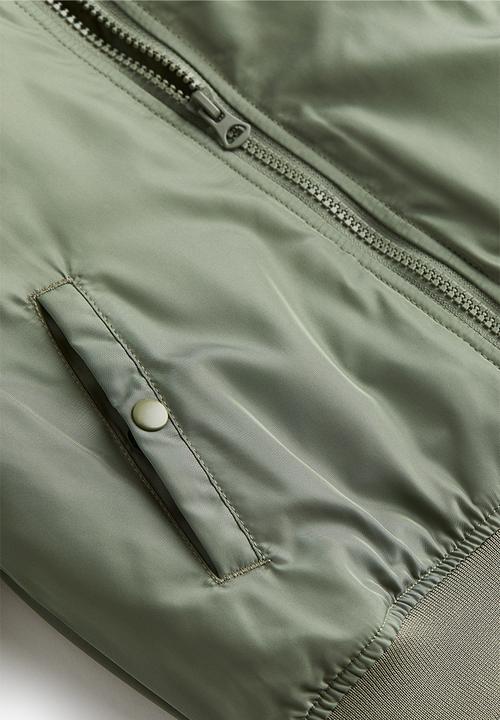 H&M - Oversized bomber jacket - green
