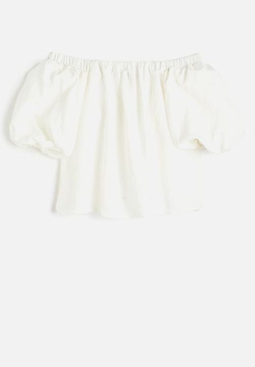 H&M - Puff-sleeved off-the-shoulder blouse - white